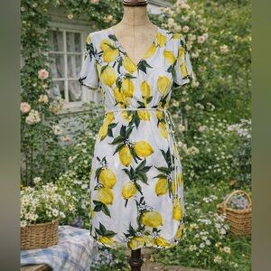 Olivia + James Lemon Print 🍋Fruit, White Mini Wrap Dress